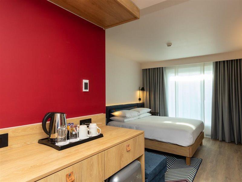 Hampton By Hilton Park Royal 3* Londres