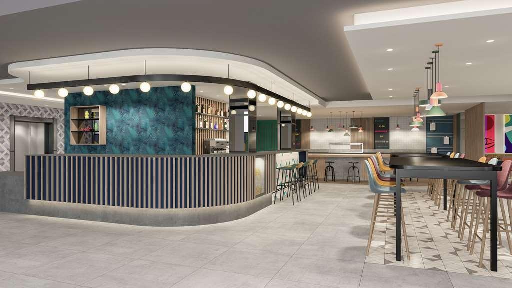 Hampton By Hilton Park Royal Hotel 3*