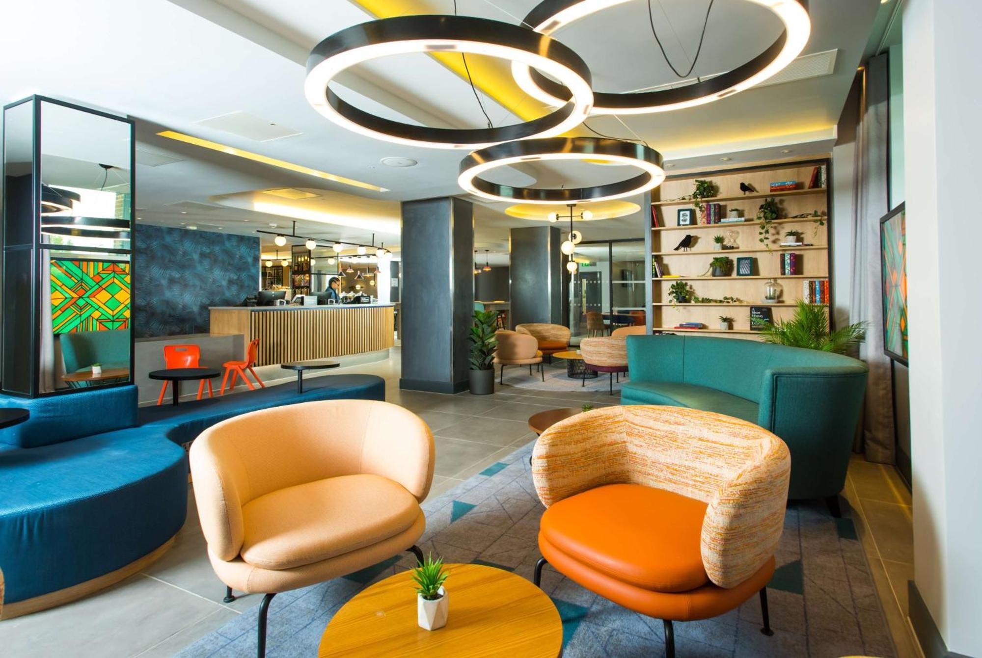 Hampton By Hilton Park Royal Hotel 3*