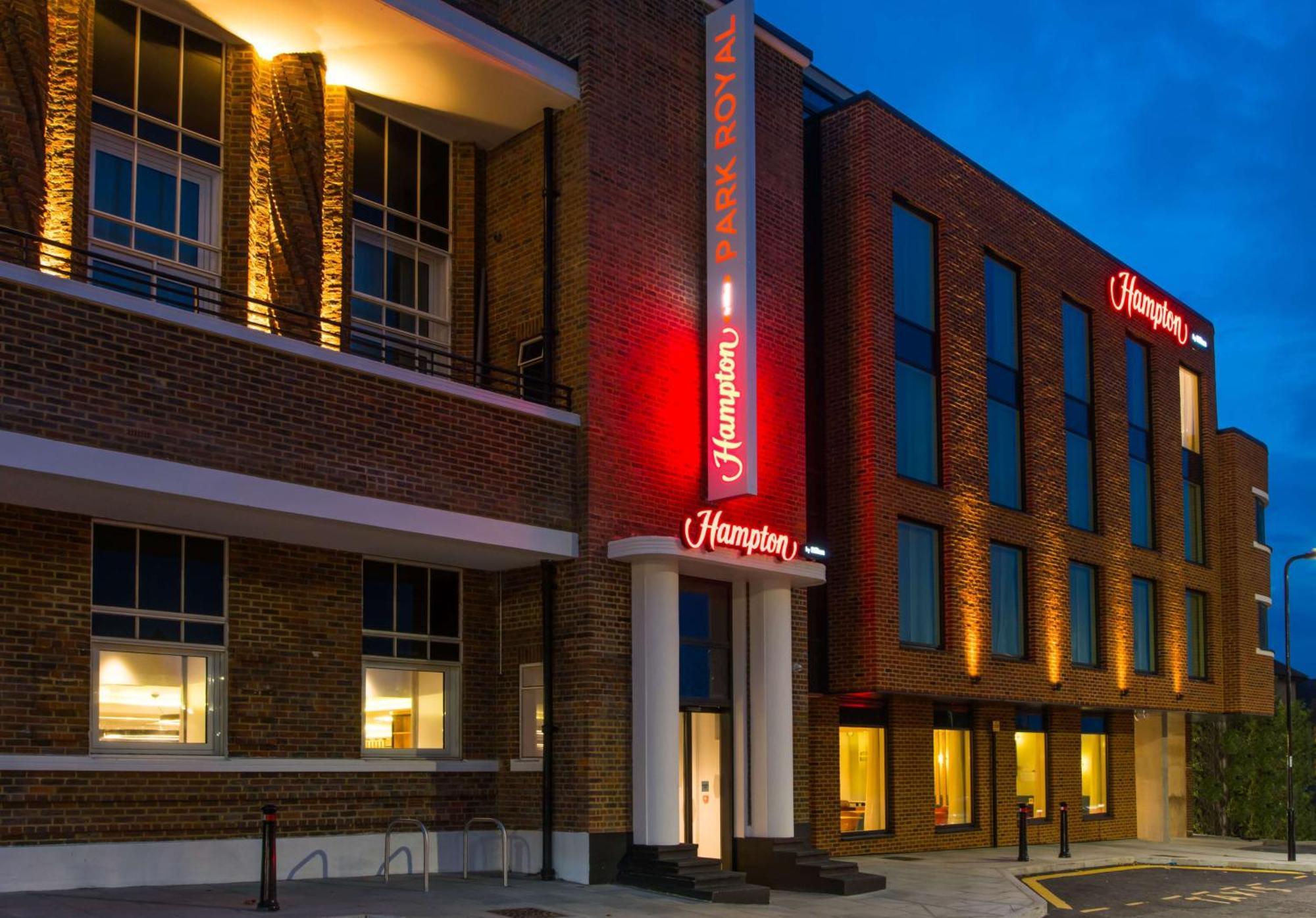 Hotel Hampton By Hilton Park Royal
