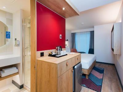Hampton By Hilton Park Royal Londres
