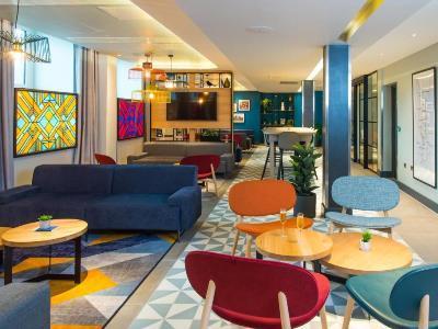 Hampton By Hilton Park Royal 3* Londres