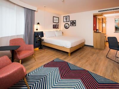 Hampton By Hilton Park Royal 3* Londres